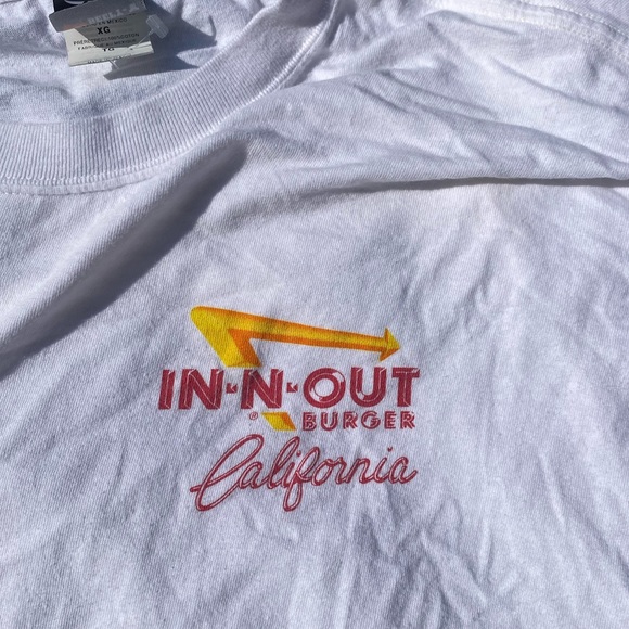 In-N-Out California T-shirt - Picture 2 of 4
